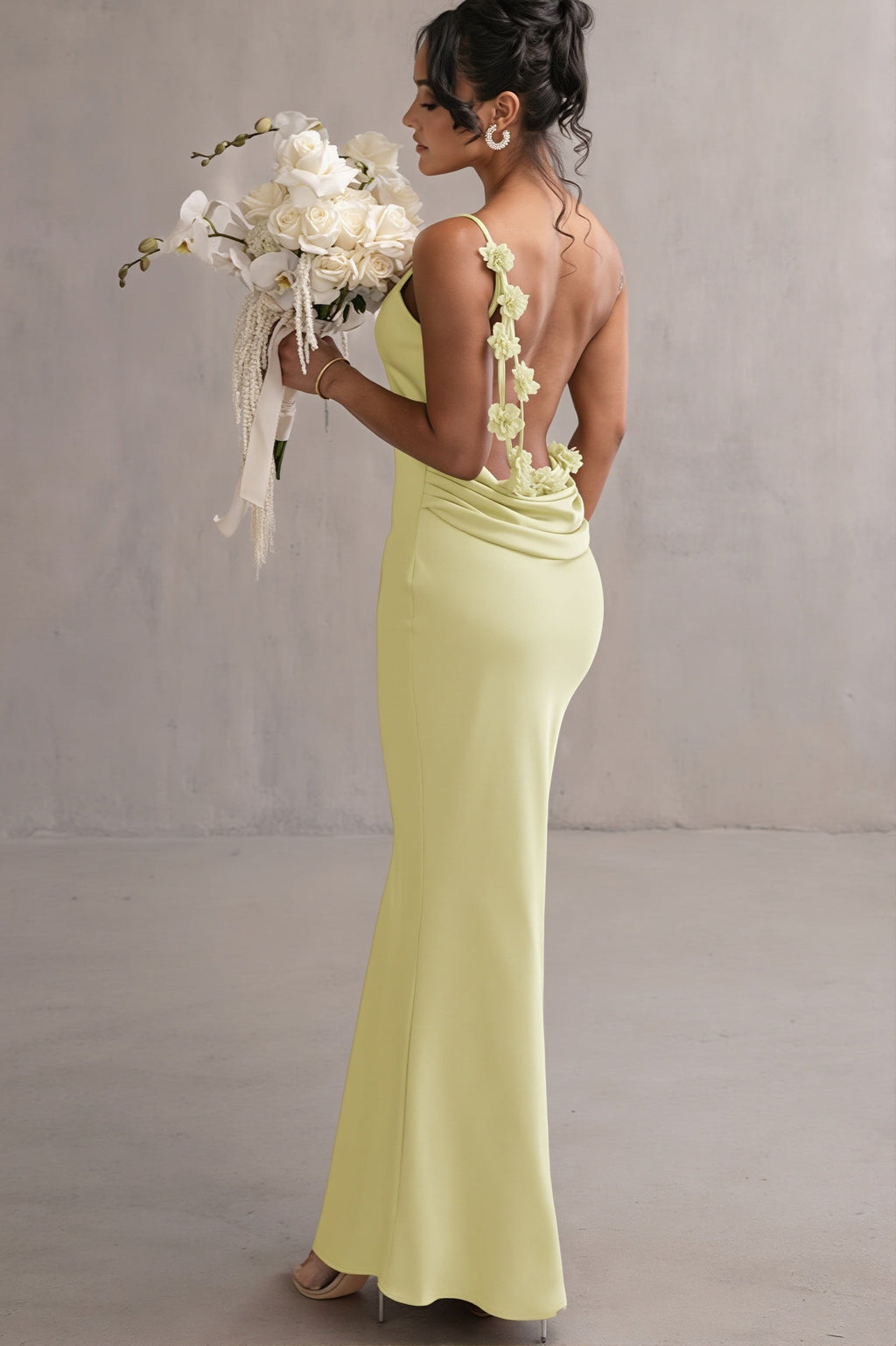 Robe maxi femme satinée idéale pour soirée ou mariage invité