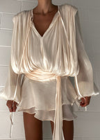 Robe mi-longue en satin champagne Estelle
