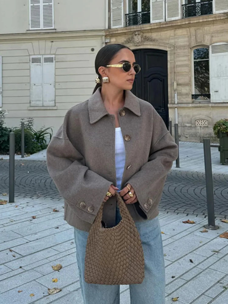 Veste Élégante Matelassée à Revers pour Saisons de Transition