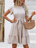 Robe Mignonne Plissée à Pois avec Taille Ceinturée