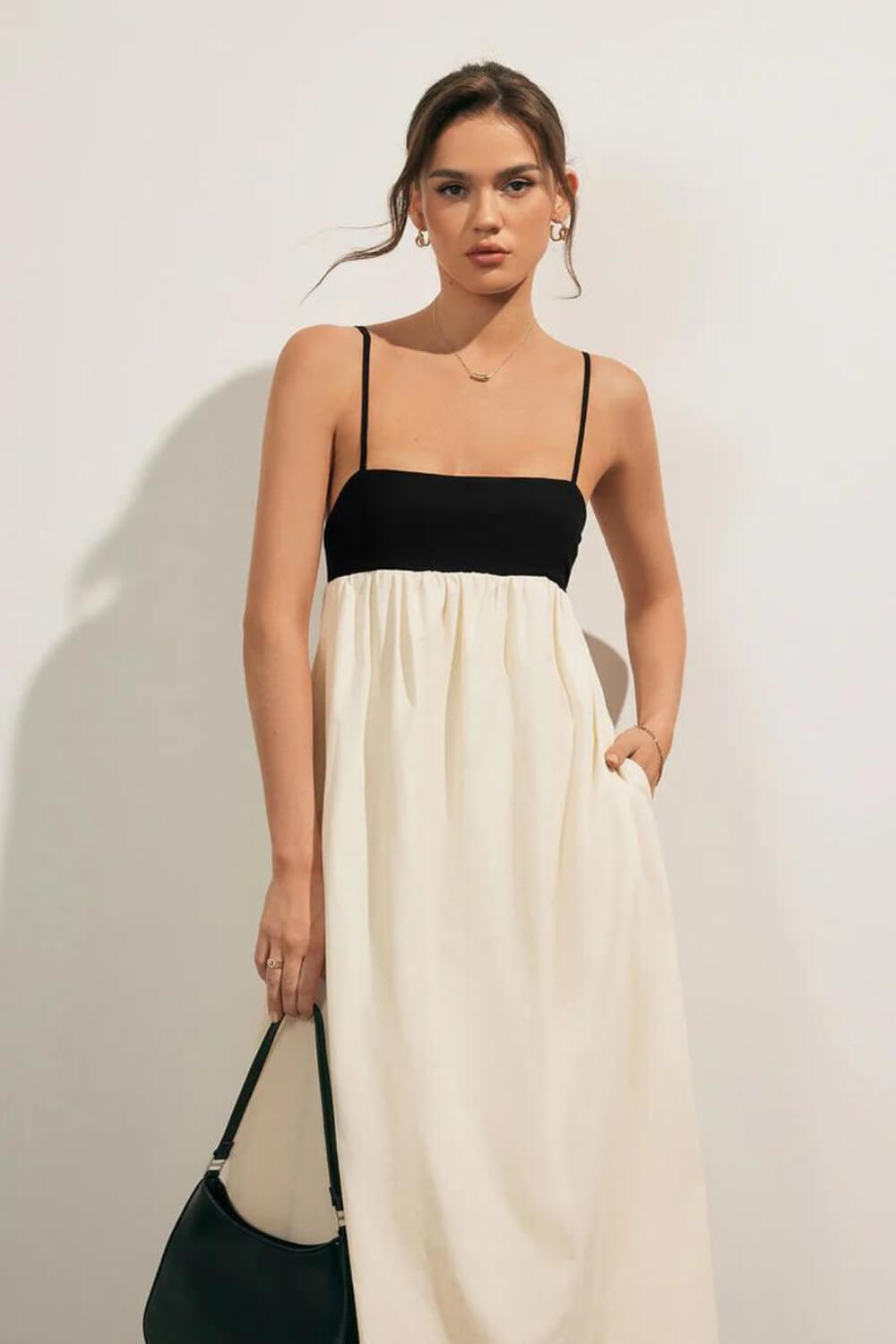 Robe midi ample en mélange lin et coton noir et blanc