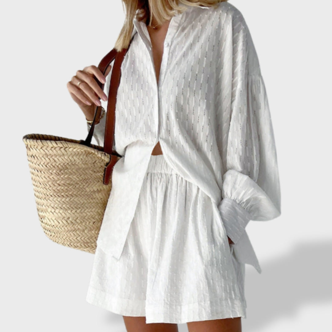 Chemise fluide élégante pour femme vue de face