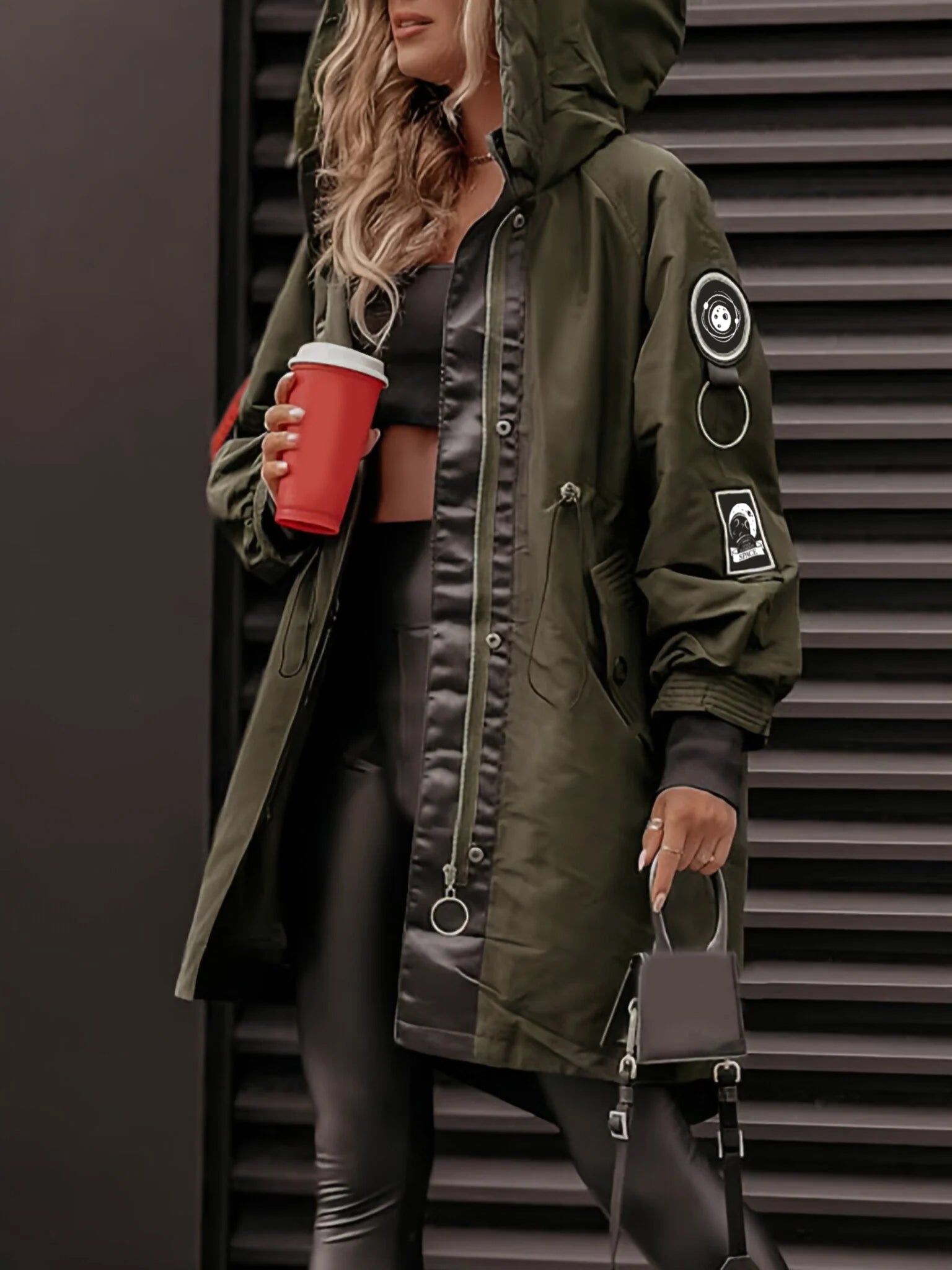 Veste à capuche à manches longues pour femme