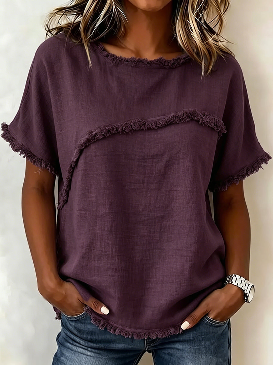 Détail des franges sur le bas du t-shirt femme uni
