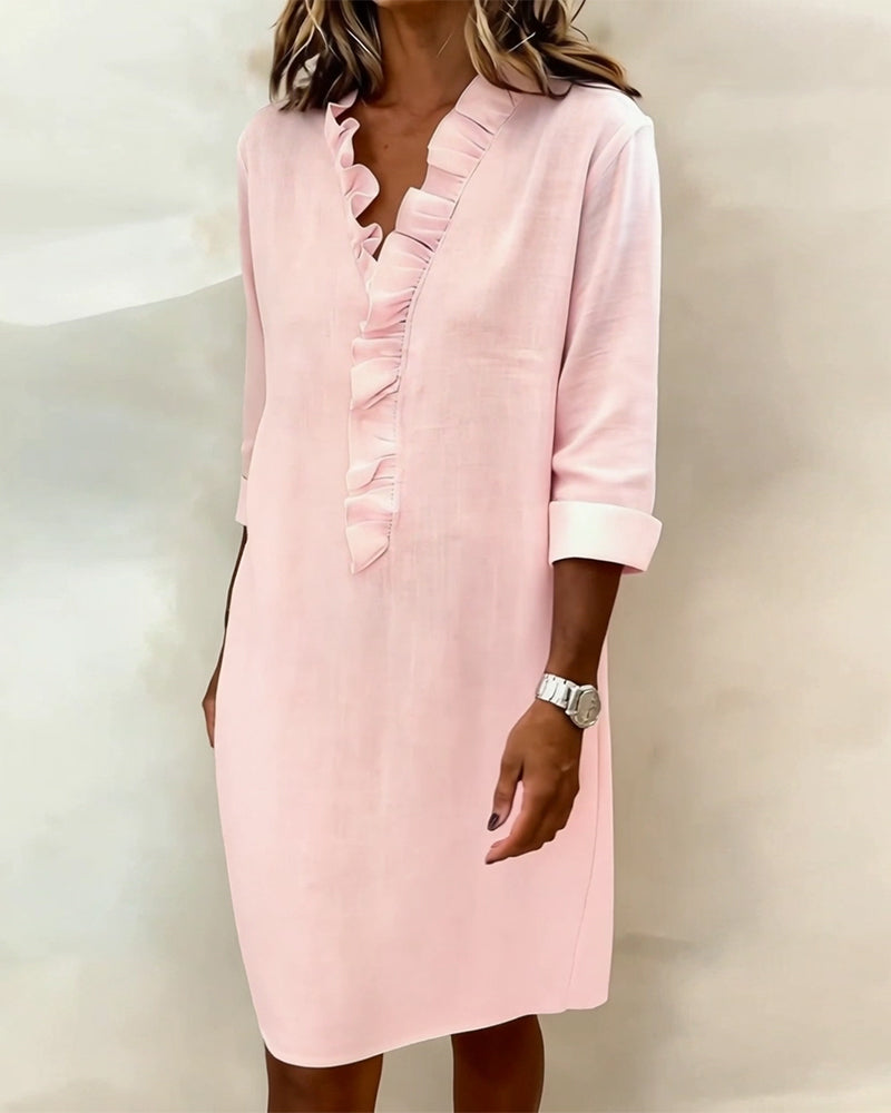 Robe droite en mélange de lin avec volants aérienne