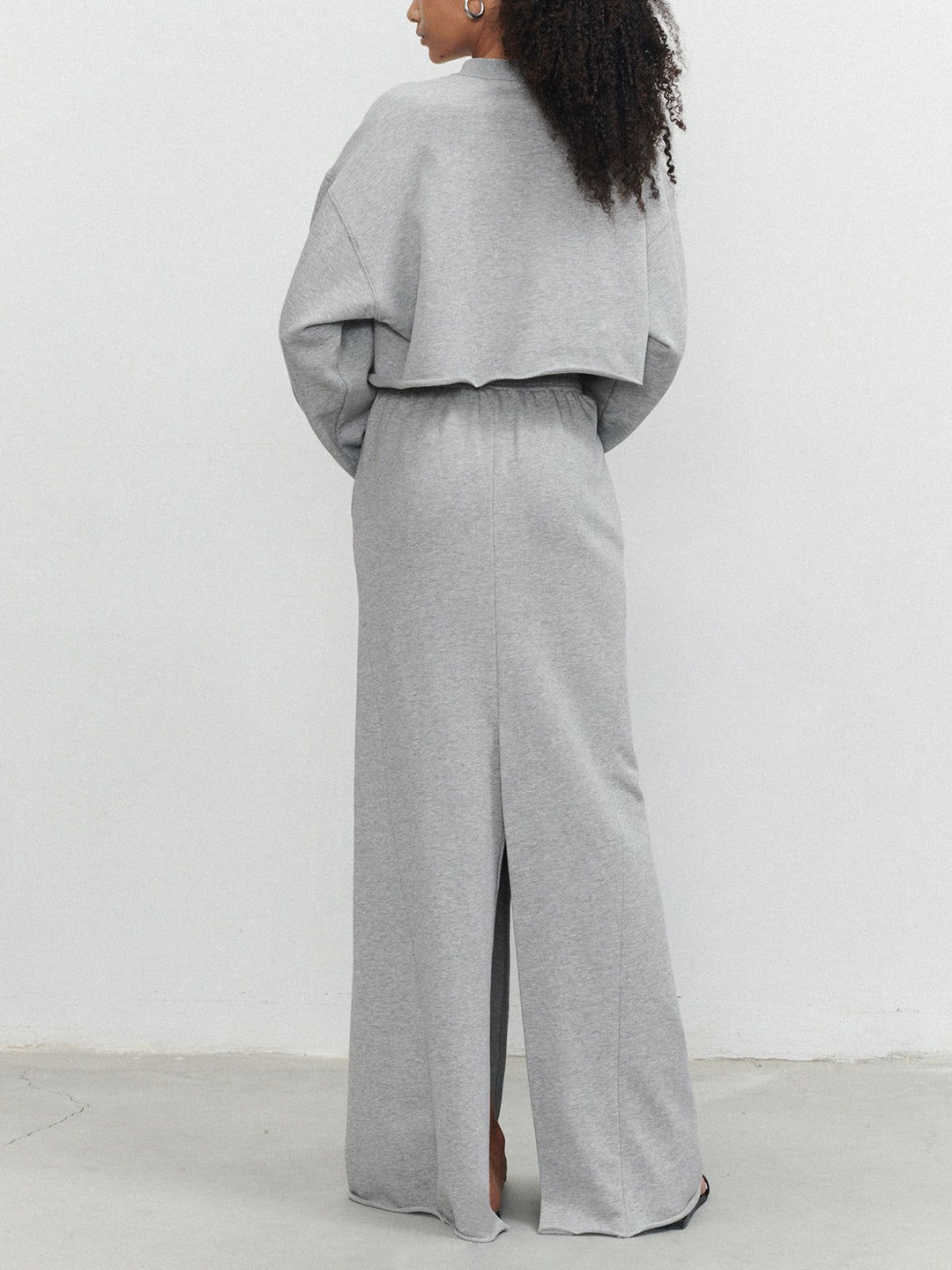 Sweatshirt court confortable pour un style chic décontracté