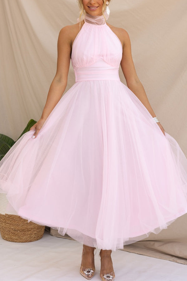 Robe longue en tulle à col licou avec détails froncés