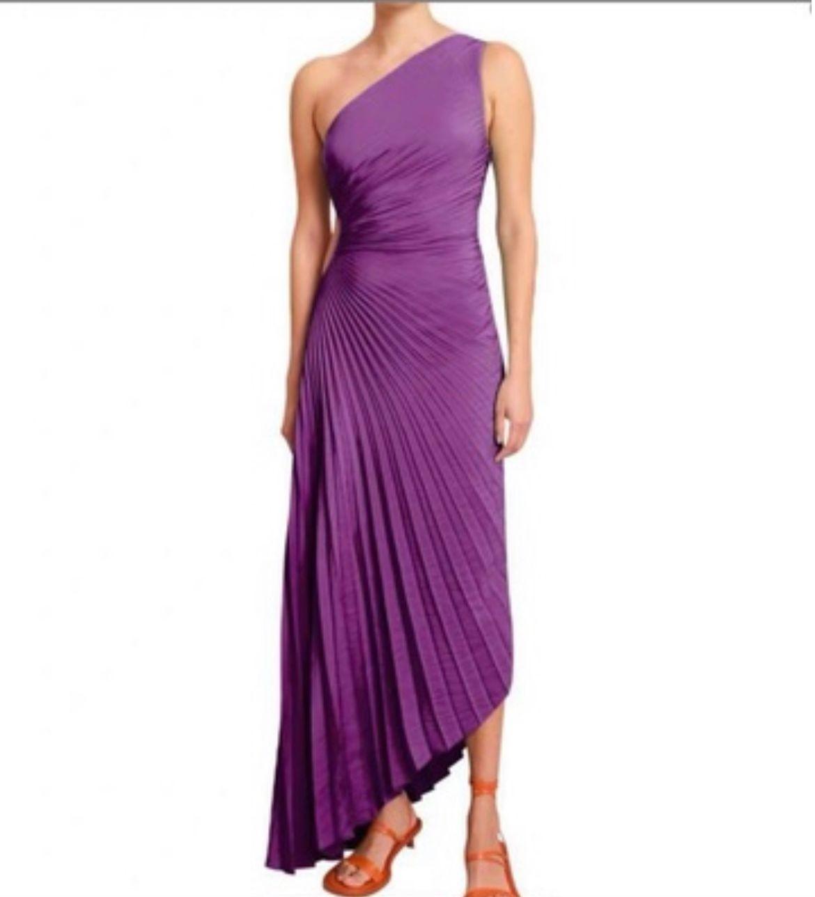 Robe midi plissée asymétrique à une épaule
