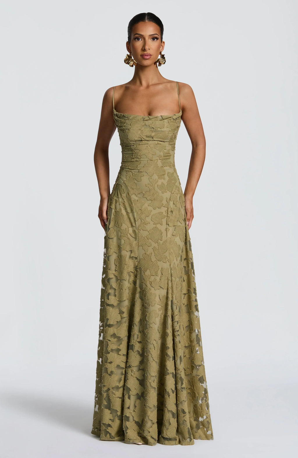 Robe Maxi Louise sans manches avec silhouette fluide