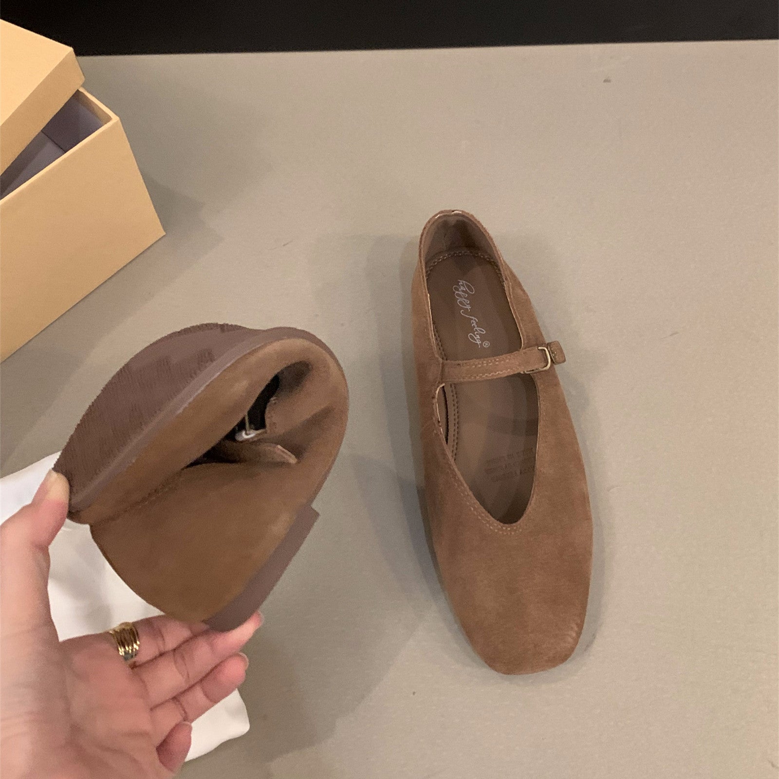 Léa Blanchet | Ballerines Élégantes à Bride