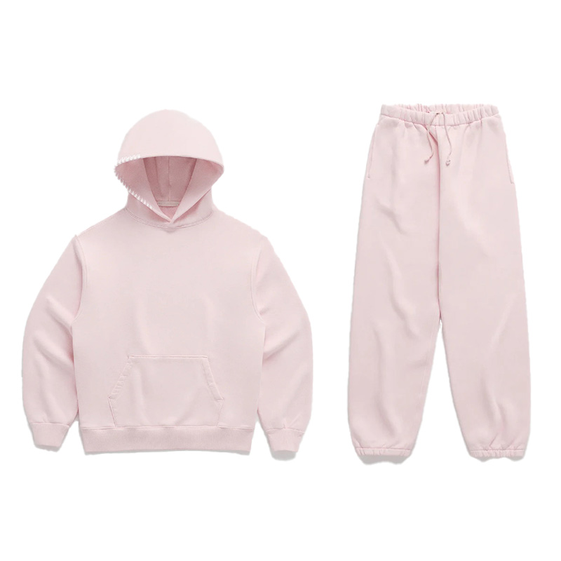 Sweat à capuche minimaliste confortable