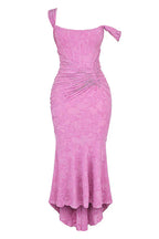 Robe fluide longue femme avec coupe féminine et allure raffinée