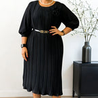 Robe midi plissée avec ceinture à la taille